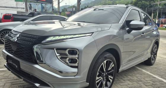 MITSUBISHI ECLIPSE CROSS 1.5 MIVEC TURBO GASOLINA HPE CVT MITSUBISHI ECLIPSE CROSS 1.5 MIVEC TURBO GASOLINA HPE CVT
